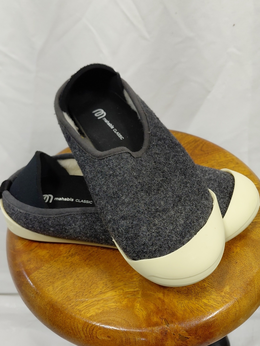 Mahabis Classic Dark Grey Slippers With Removable Slipper NWOT